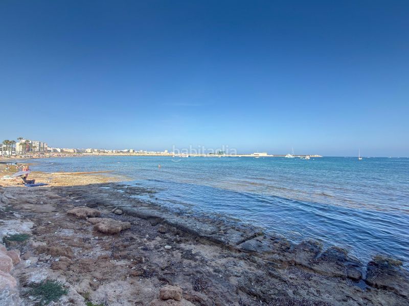 Foto a3ede122-eca7-4106-b202-12077b415607. Tríplex a calle rojales 7 a Playa de los Náufragos Torrevieja
