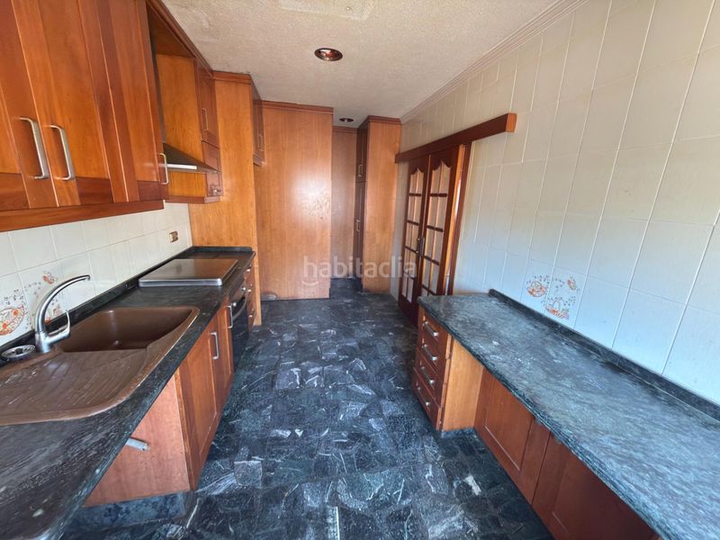 Foto 5b792c9e-4f65-45eb-af02-e511845da943. Casa amb aparcament a Cox