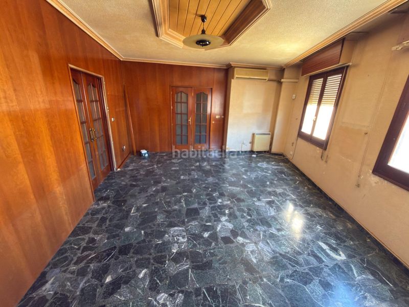 Foto a5bb384a-dc2b-414d-98d7-f02e7c61d280. Casa amb aparcament a Cox