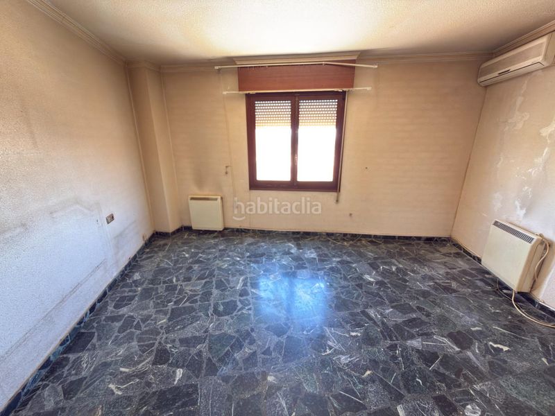 Foto a716443f-3c08-47bd-8d16-48b3f72dbc15. Casa amb aparcament a Cox
