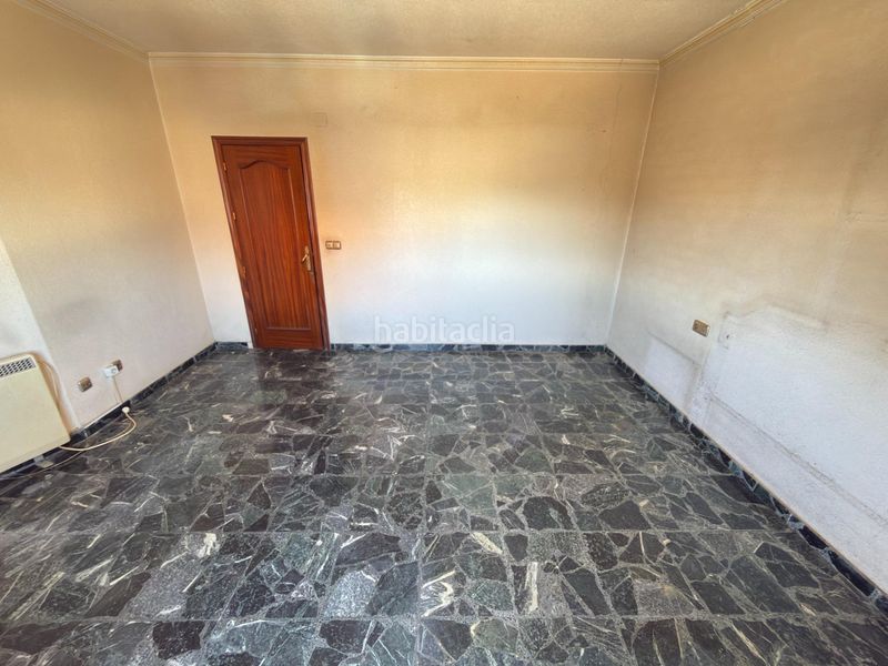 Foto cec9f32e-27e7-433c-a7dc-931a3c49bb15. Casa amb aparcament a Cox
