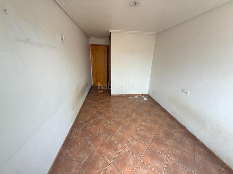Foto 6d87b5c5-e3e4-4ad2-9760-6d9b5495fd10. Pis a Almoradí