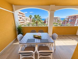Miete Appartement in Calle helena 2. Piso en alquiler urb. torreblanca en torrevieja