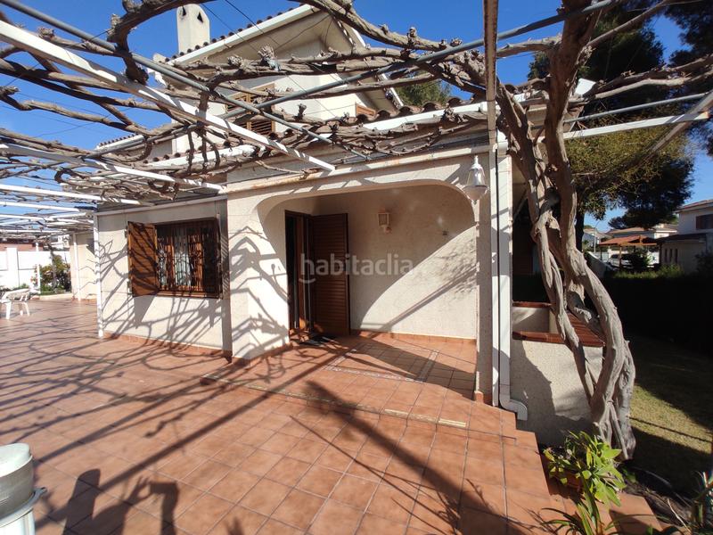 Foto 13aacd4a-54b3-4c0b-a183-2578fa55ebd7. Chalet en Coma-ruga platja Coma-ruga