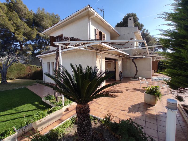 Foto 2c4cff6a-7950-434f-bee3-a897fae65614. Chalet en Coma-ruga platja Coma-ruga