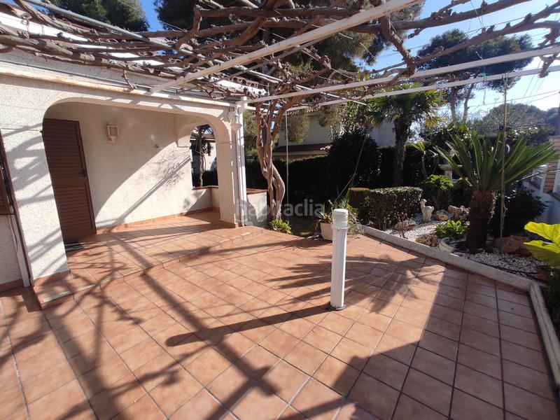 Foto a9ce90d7-8306-46bf-a5a1-1b868a036eb1. Chalet en Coma-ruga platja Coma-ruga