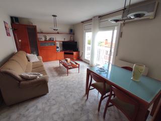 Etagenwohnung  Carrer d'albacete. Gran oportunidad en pueblo nuevo terrassa