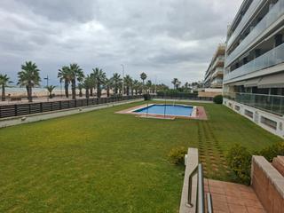 Pis a Les Salines-Pla de Sant Pere. Piscina comunitaria, parking y trastero