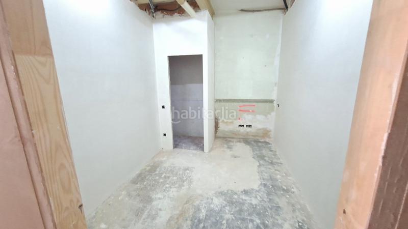 Foto c7de2c5d-ef7c-4462-b8f1-5e62007a501b. Local comercial a Can Palet Terrassa