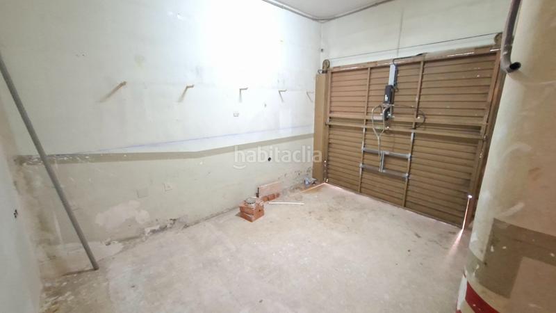 Foto f556bdd2-2f70-4bb4-8596-ffa74b763e07. Local comercial a Can Palet Terrassa