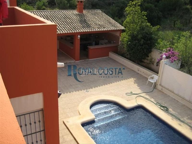 Foto 1aeb86d6-1df7-4df7-9435-bb882da8e86f. Chalet with heating pool in Las Rotas / Les Rotes Dénia