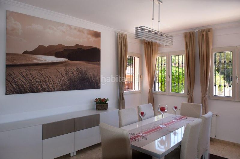 Foto a19a2278-e095-4d5d-8f21-e00b4fe8d501. Chalet en Las Rotas / Les Rotes Dénia