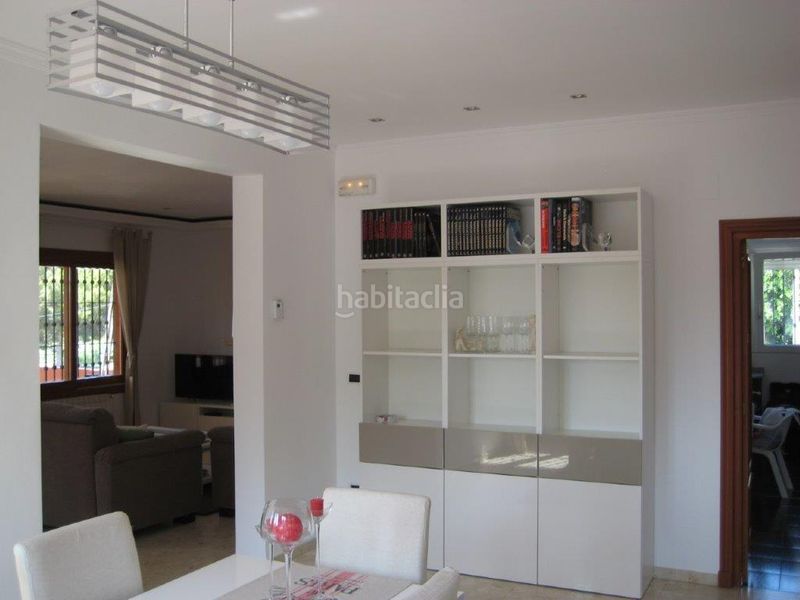 Foto f42f5a5c-2743-488f-9b2d-414a5399e6ed. Chalet en Las Rotas / Les Rotes Dénia