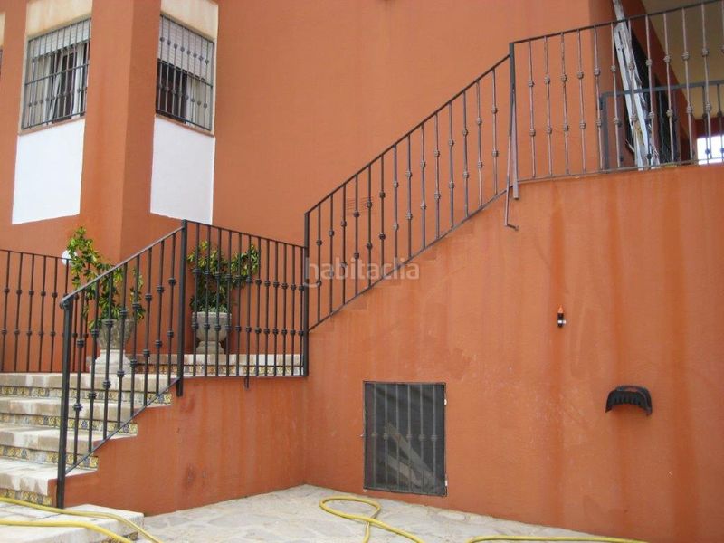 Foto 3a8d4b9e-a5ab-4a50-8697-3d71f15e8b13. Xalet amb calefacció aparcament piscina a Las Rotas / Les Rotes Dénia