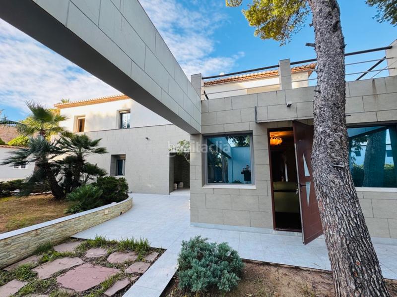 Foto 496fe11a-2d1e-450a-b7e5-0c8e48309d18. Chalet mit heizung parking pool in Las Rotas / Les Rotes Dénia