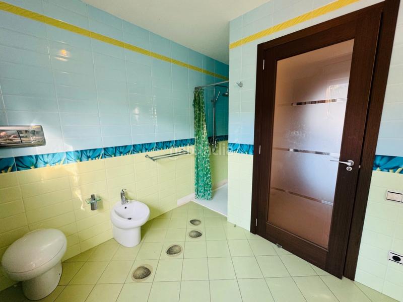 Foto b4b53074-f113-484a-a046-a9a6b599fc08. Chalet mit heizung parking pool in Las Rotas / Les Rotes Dénia