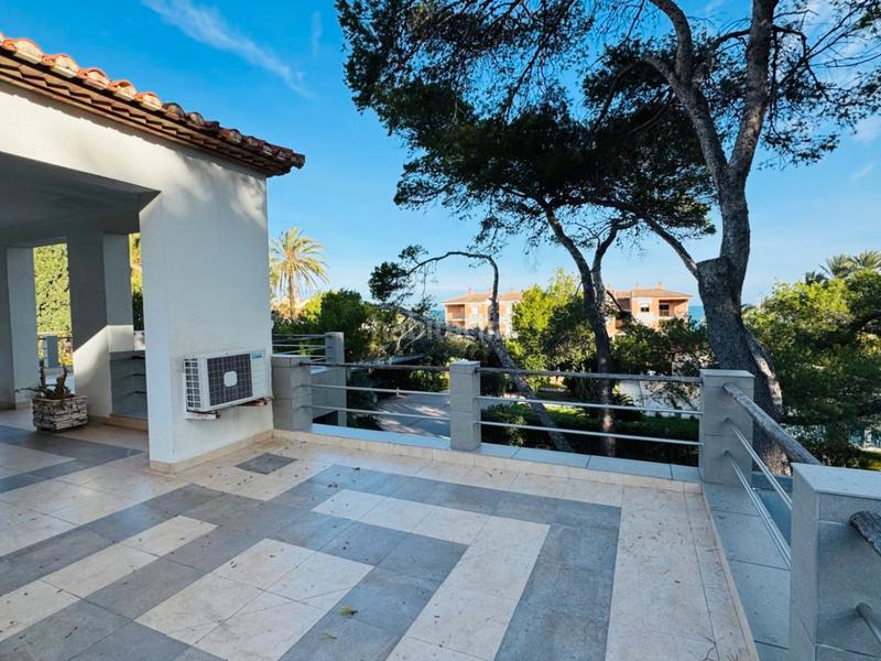 Foto c7371659-7173-41b4-9cf1-5011006cfe74. Chalet mit heizung parking pool in Las Rotas / Les Rotes Dénia