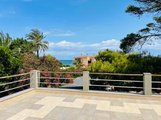 Chalet in Las Rotas / Les Rotes