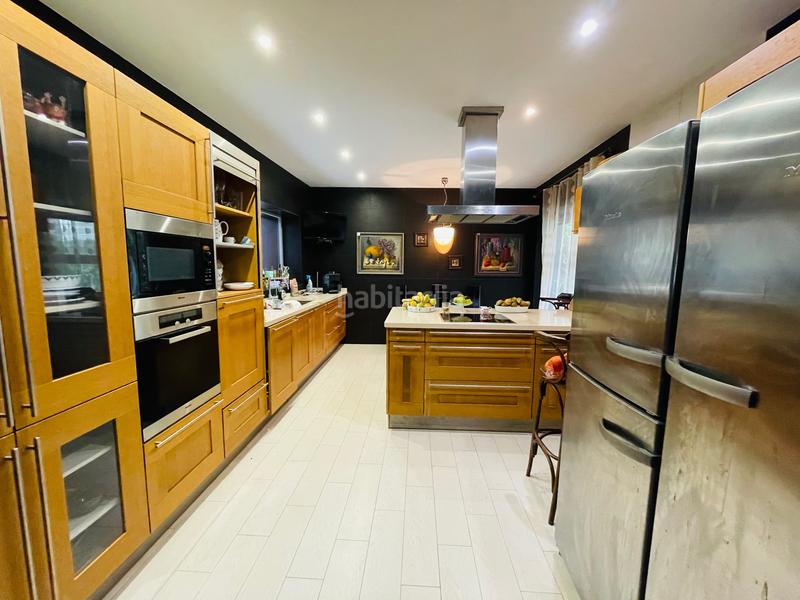 Foto bae26eb5-0782-4b19-9eb7-63cc5bbdcf0a. Chalet avec chauffage parking piscine dans Las Rotas / Les Rotes Dénia