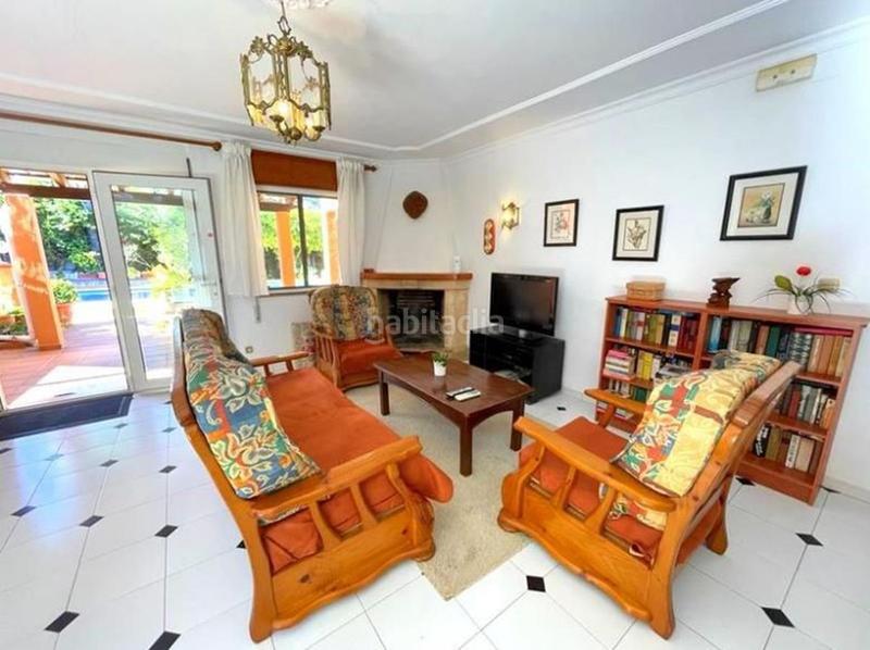 Foto d9f40442-e575-40f1-8f7f-8eb6c2927c84. Chalet with heating parking pool in El Montgó Dénia