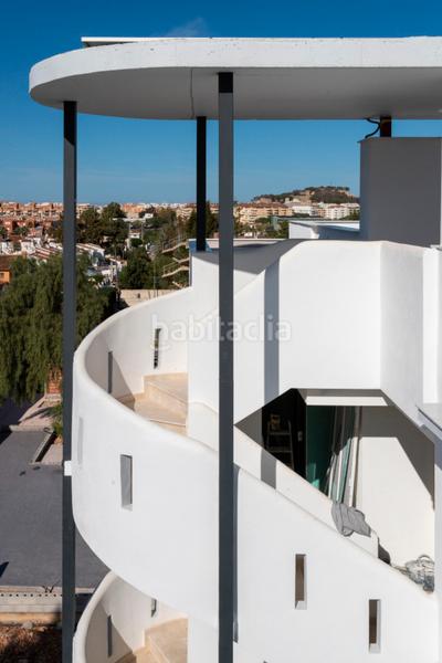 Foto 518dcb35-0137-46c2-9bbe-a4e6b9d75810. Dachwohnung mit parking pool in El Montgó Dénia