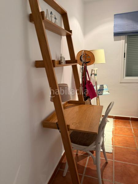 Foto f4d25d92-5fec-4994-a6d7-d9ba5bd53383. Casa adossada amb aparcament piscina a Les Bassetes - El Marjal Dénia