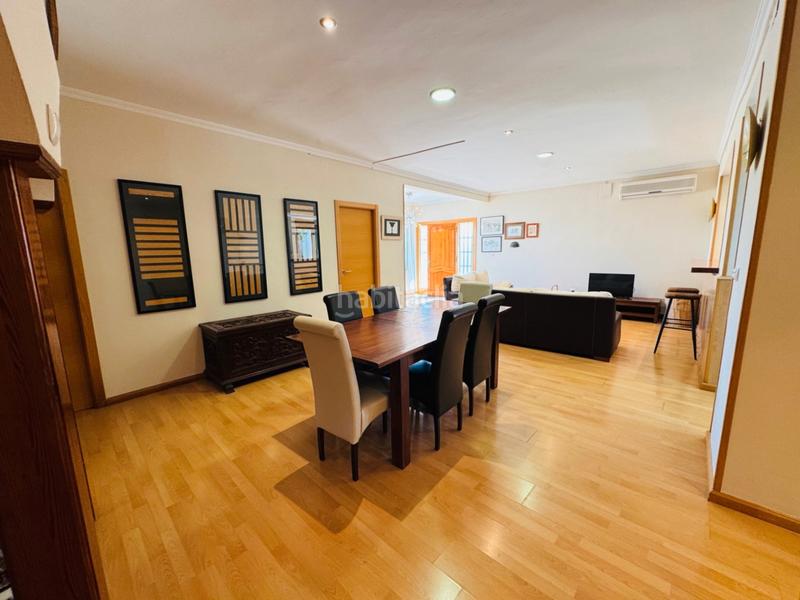 Foto a86c5eb5-a2ba-4227-8fb2-2c5b2a368357. Chalet mit parking pool in El Montgó Dénia