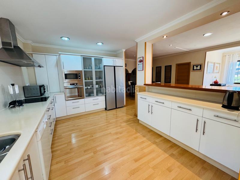 Foto 911556af-a116-4b0a-a8d5-7c5b3a29d309. Chalet avec parking piscine dans El Montgó Dénia