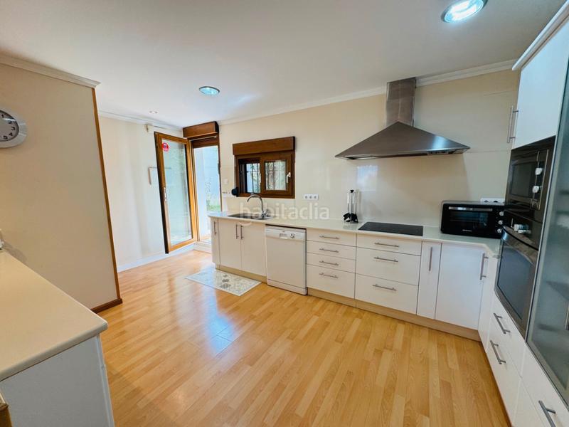 Foto 97476bb5-082f-4e11-bbd0-8263a1598431. Chalet avec parking piscine dans El Montgó Dénia