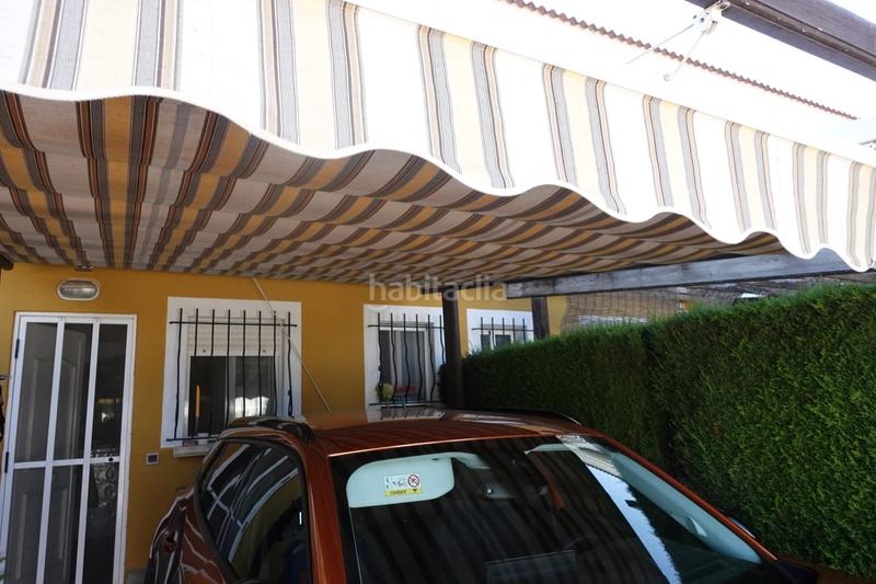 Foto a4ef54be-24e8-47ac-8055-25ff0f98b793. Reihenhaus mit parking pool in Poblets (els)