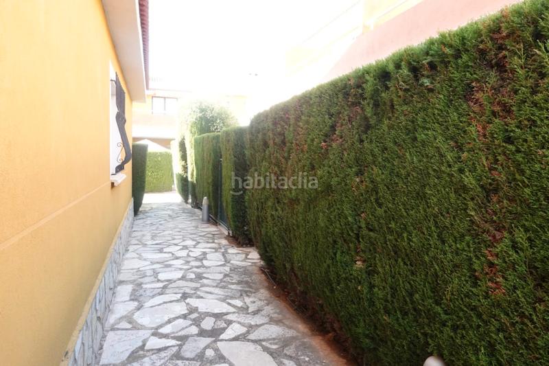 Foto f9c60c05-804e-4f83-aa91-a7748b067f60. Reihenhaus mit parking pool in Poblets (els)