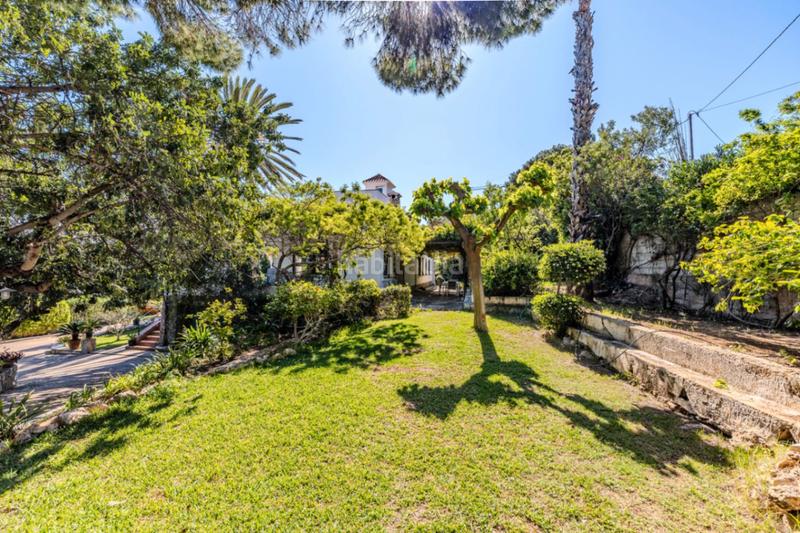 Foto 3f69fde0-2372-42b9-bc0c-cbf5829bf40f. Chalet mit heizung parking pool in Las Rotas / Les Rotes Dénia