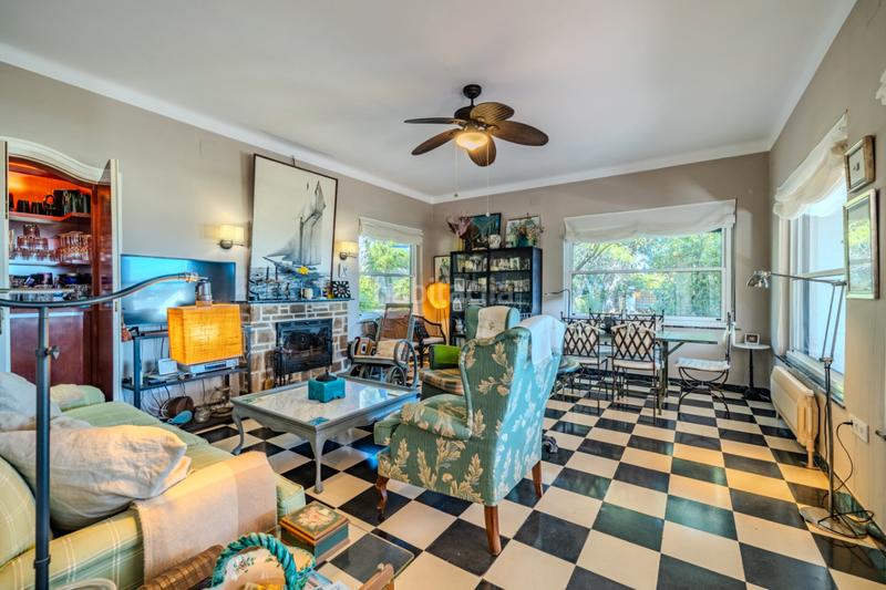 Foto 0acd4c18-7155-48e7-a39f-8dc188158b4c. Xalet amb calefacció aparcament piscina a Las Rotas / Les Rotes Dénia