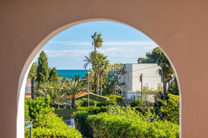 Foto 987bdd84-c253-4ecc-a43d-193d32355f66. Xalet amb calefacció aparcament piscina a Las Rotas / Les Rotes Dénia