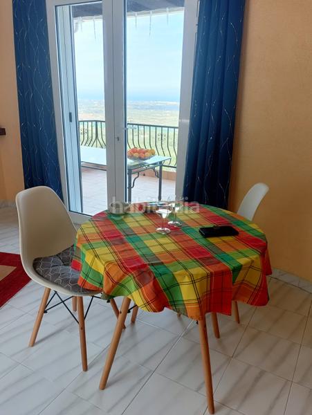 Foto 562027b6-0050-455f-b5a9-255da19c71d6. Chalet mit parking in Pedreguer