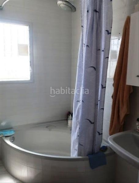 Foto a6a62d23-56c1-4ae4-a05f-a671691b6d3a. Xalet amb aparcament a Pedreguer