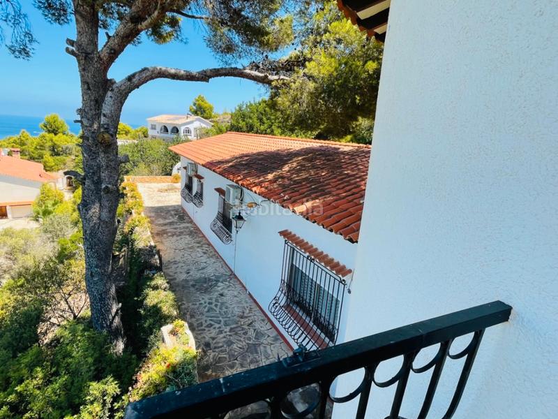 Foto a2b78c5b-ed1e-4a7f-8734-0952f575222b. Chalet mit parking pool in Las Rotas / Les Rotes Dénia