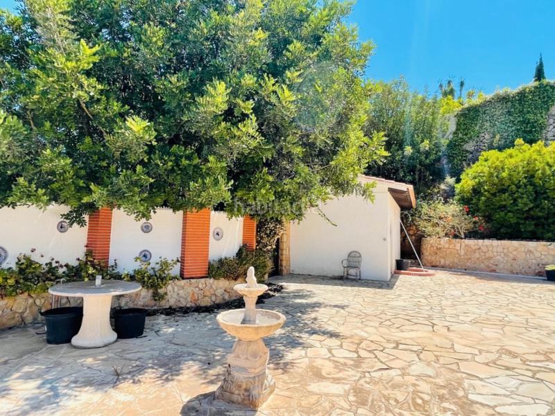 Foto b6bfe8be-032e-40e1-b41a-41e833536c3e. Chalet mit parking pool in Las Rotas / Les Rotes Dénia