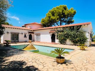 Chalet en Las Rotas / Les Rotes