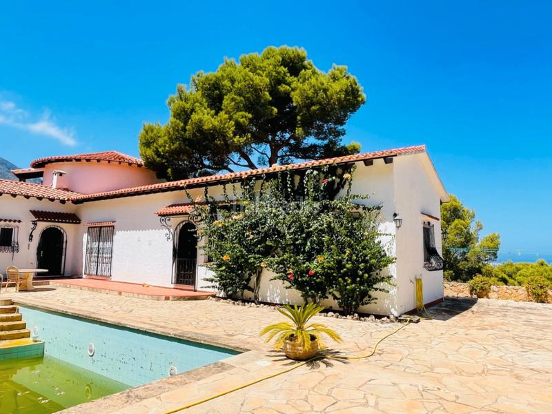 Foto eded9ae3-e305-4d0a-aaa2-9c97b646826f. Chalet en Las Rotas / Les Rotes Dénia