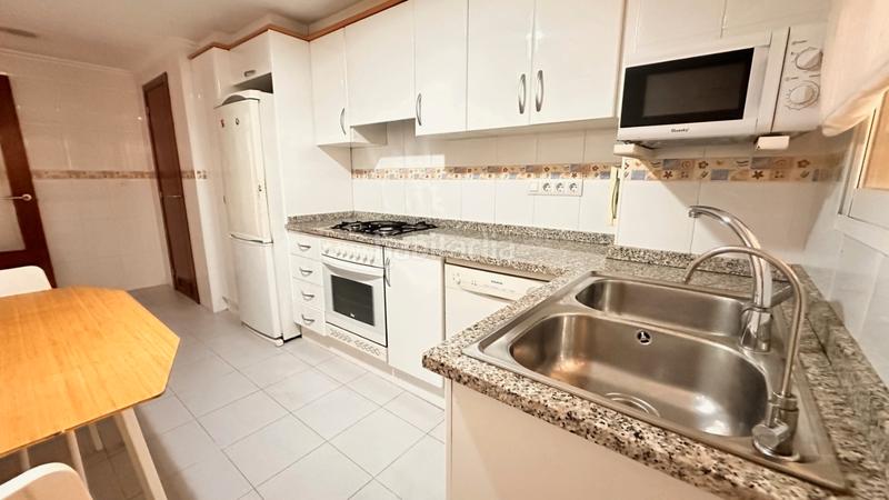 Foto 11e3b087-bc81-4d4a-91a6-469340034e52. Etagenwohnung mit parking in Centro Urbano Dénia