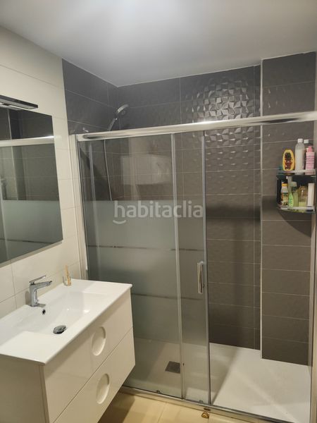 Foto 9979c234-5875-4aed-a345-b9a3ffec7801. Pis amb piscina a Centro Albacete