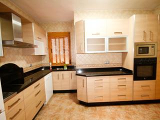 Etagenwohnung  N/a. Piso en 3 planta sin ascensor