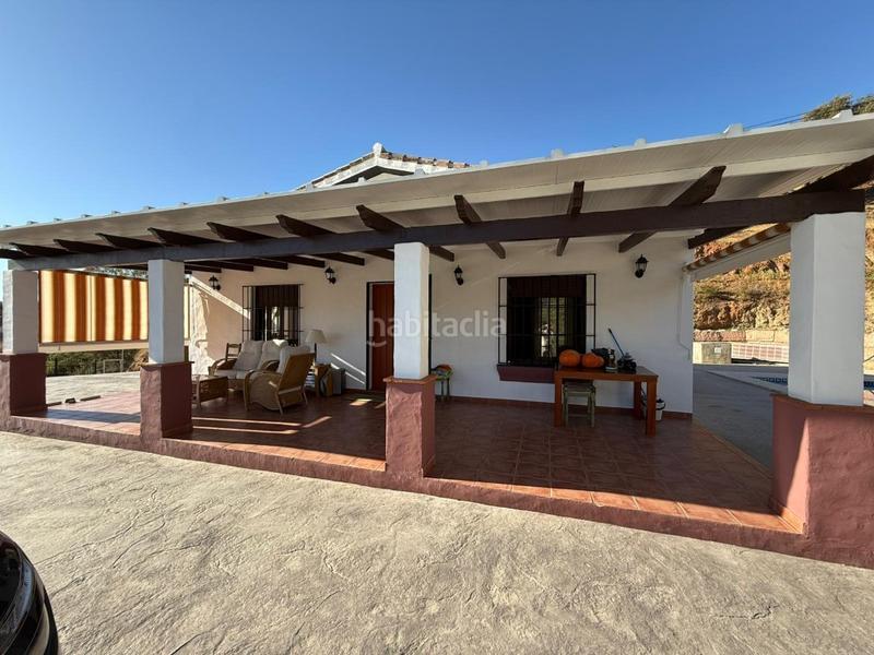 Foto d0edfa53-5870-4353-bbfa-a9059139bd3b. Casa preciosa finca con afo en Coín