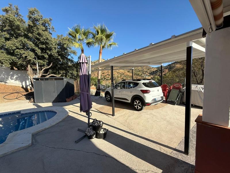 Foto d9ea4a5d-40a2-4656-9452-1761d889a67f. Casa preciosa finca con afo en Coín