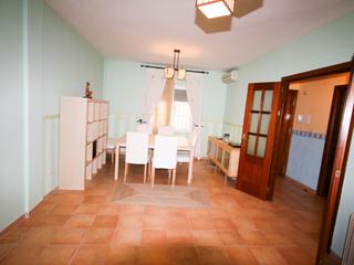 Casa  N/a. Vivienda  aparcamiento  trastero