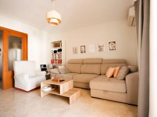 Appartement  N/a. Gran piso con tres dormitorios