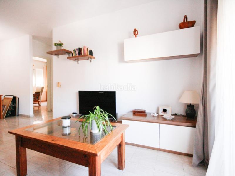 Foto 54a7a9d7-280c-4b1a-8706-d6b0079cb70f. Piso bonito piso con aparcamiento y trastero en Centro Alhaurín el Grande