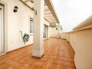 Attique  Calle édoras de róhan. Precioso atico con espectaculares terrazas
