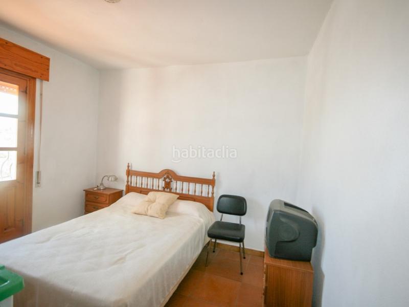 Foto 2169f88b-4134-4fa4-bddd-3e41a282eb9d. Semi detached house with parking in Tolox